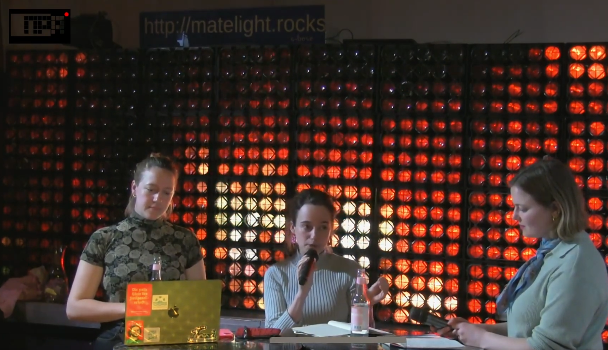 Kamingespräch mit Svea Windwehr, Johanna Graf und Friederike Hildebrandt (von links)